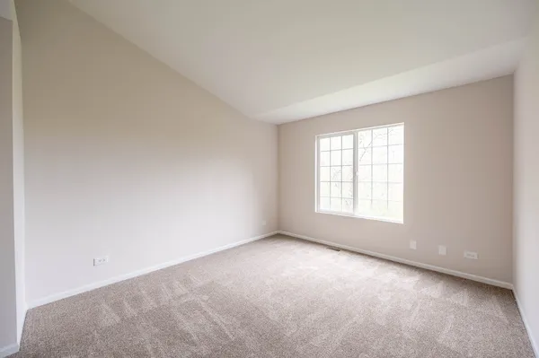 $239,900 | 570 Foxridge Drive, Unit B, Fox Lake, IL 60020
