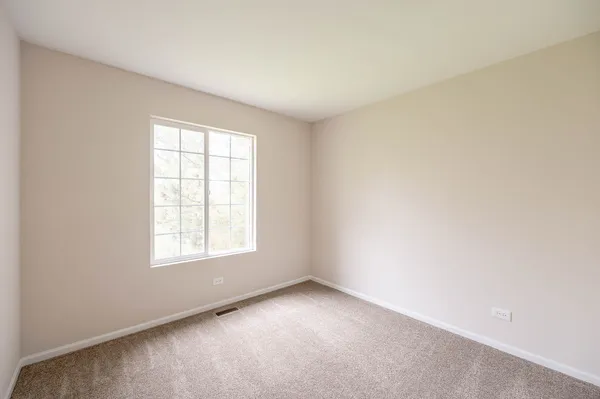 $239,900 | 570 Foxridge Drive, Unit B, Fox Lake, IL 60020
