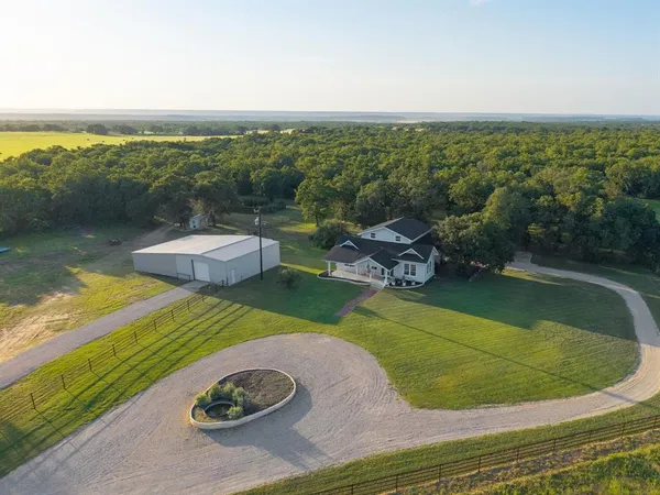 $999,900 | 923 Natty Flat Road, Lipan, TX 76462