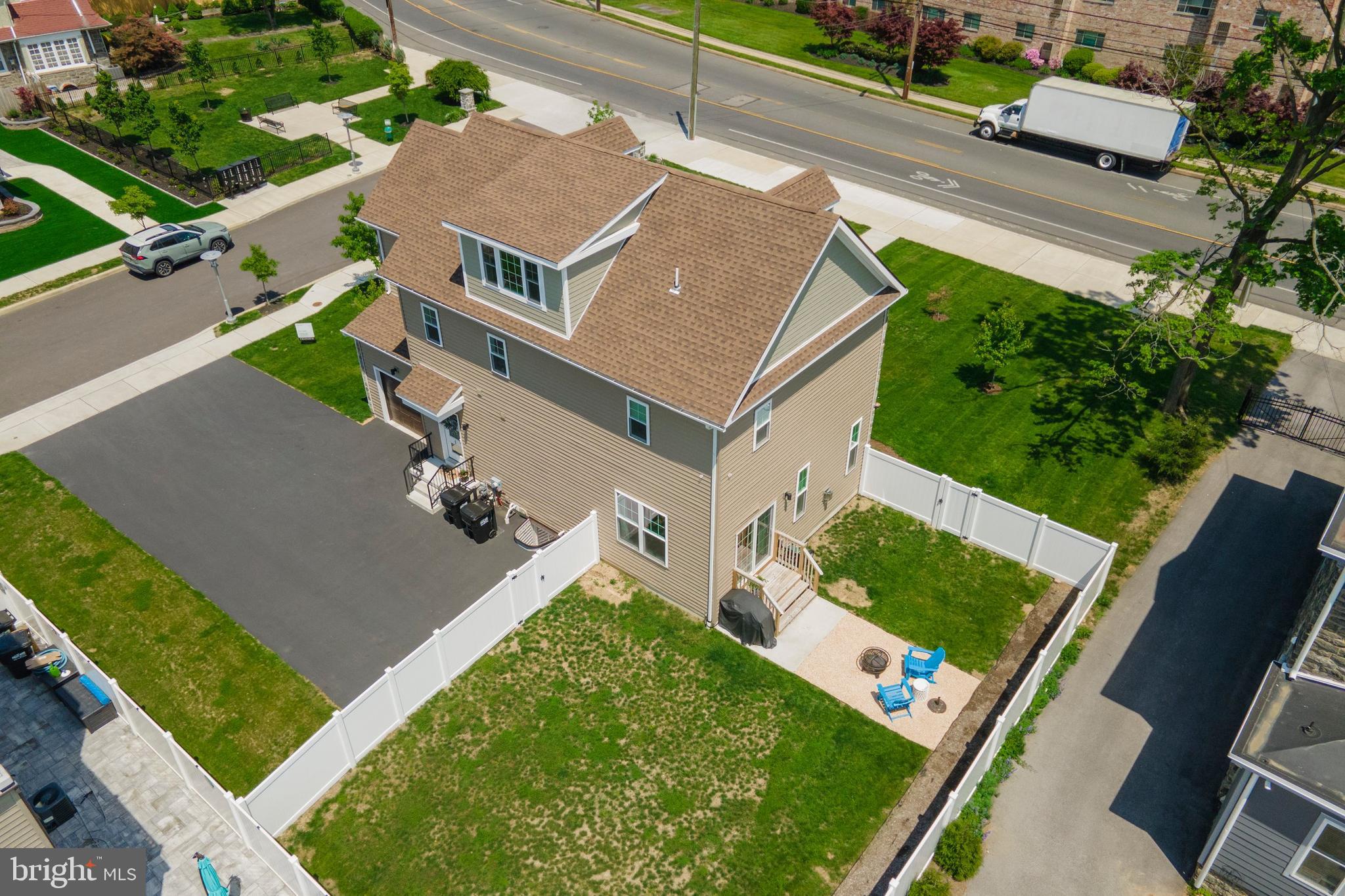 7354 Ridge Avenue, Unit 1 Philadelphia, PA 19128 - Photo 18 of 46 Yard and tons of off street parking