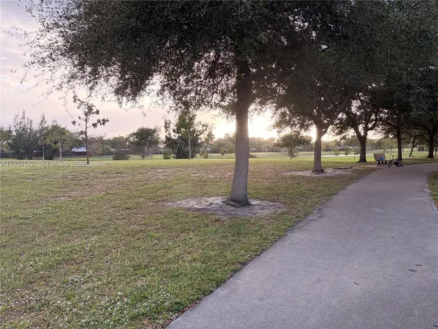 $2,550 | 7075 Northwest 173rd Drive, Unit 1405, Hialeah, FL 33015