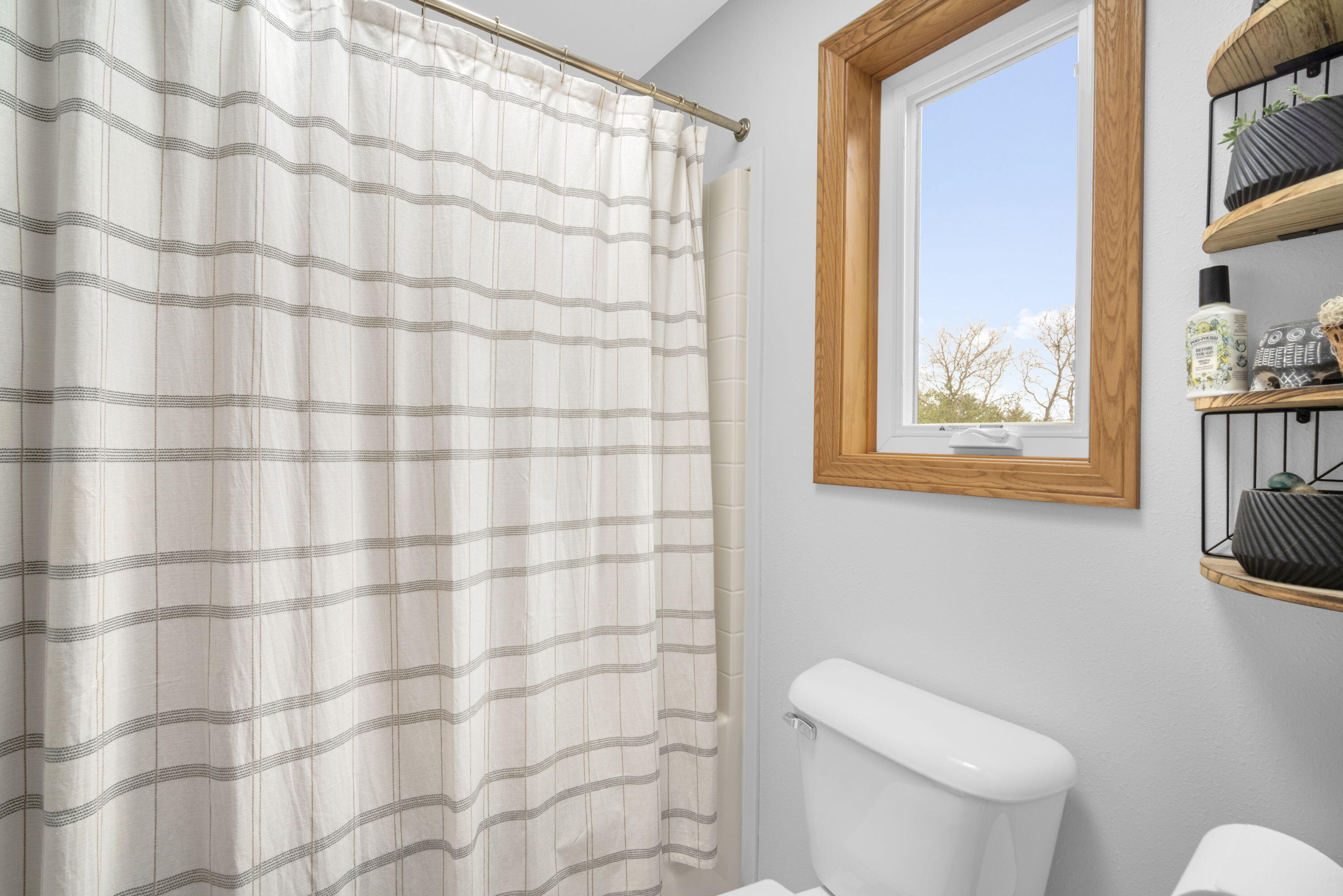 N2358 Highway 28 Scott, WI 53001 - Photo 15 of 28 Bathroom