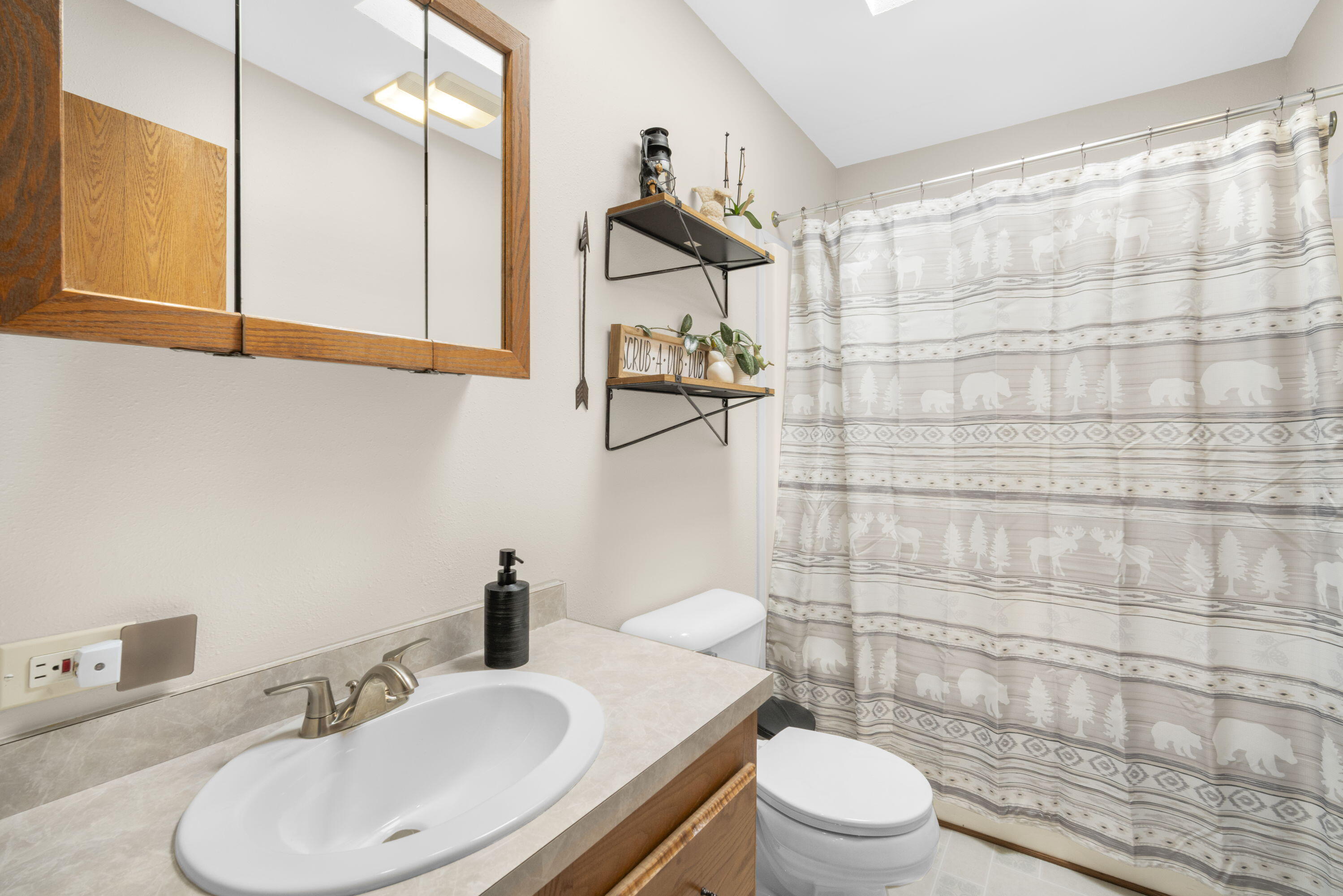 N2358 Highway 28 Scott, WI 53001 - Photo 17 of 28 Bathroom