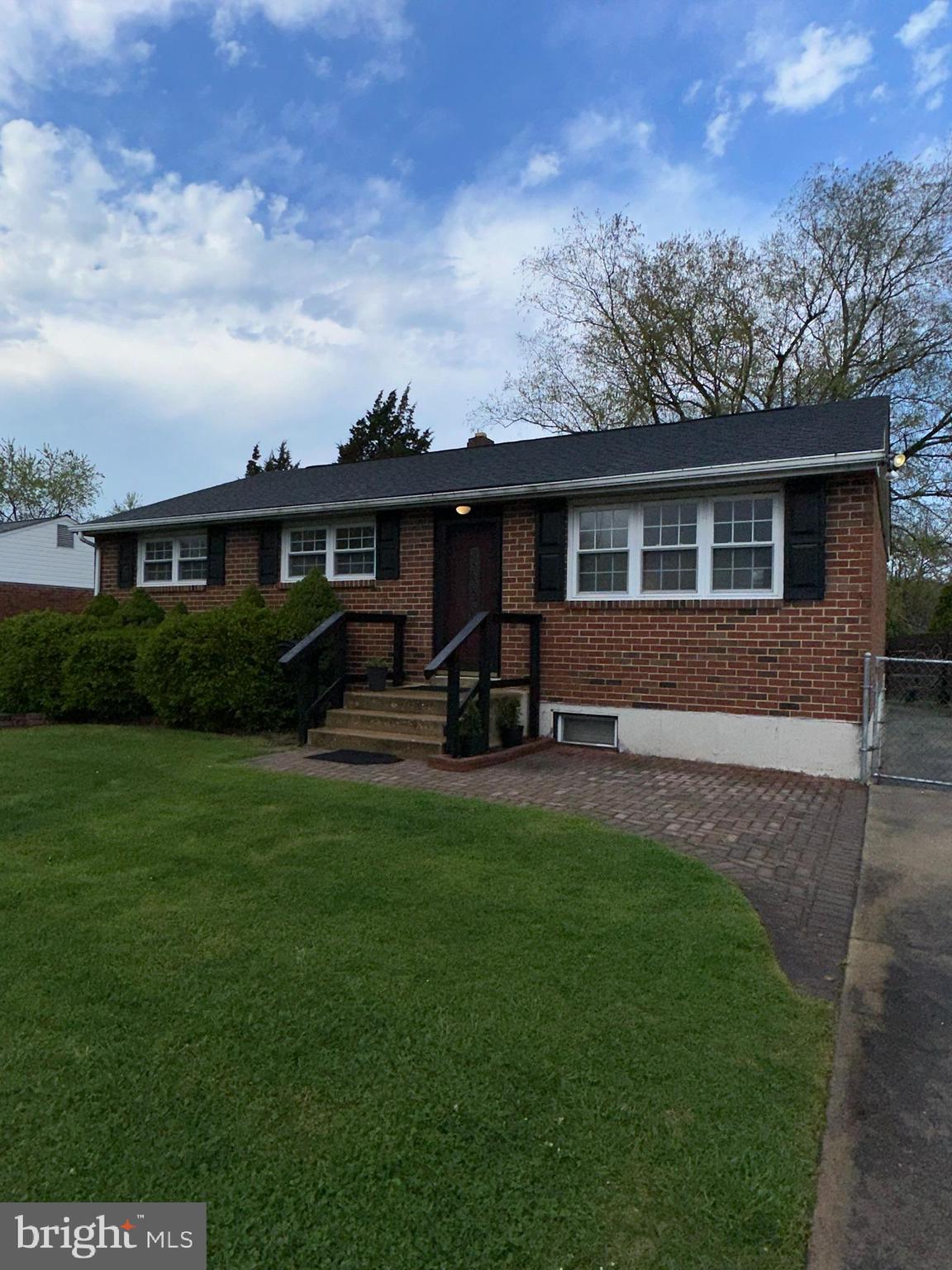 19 Cherry Road New Castle, DE 19720 - Photo 2 of 15 Gallery Image 2