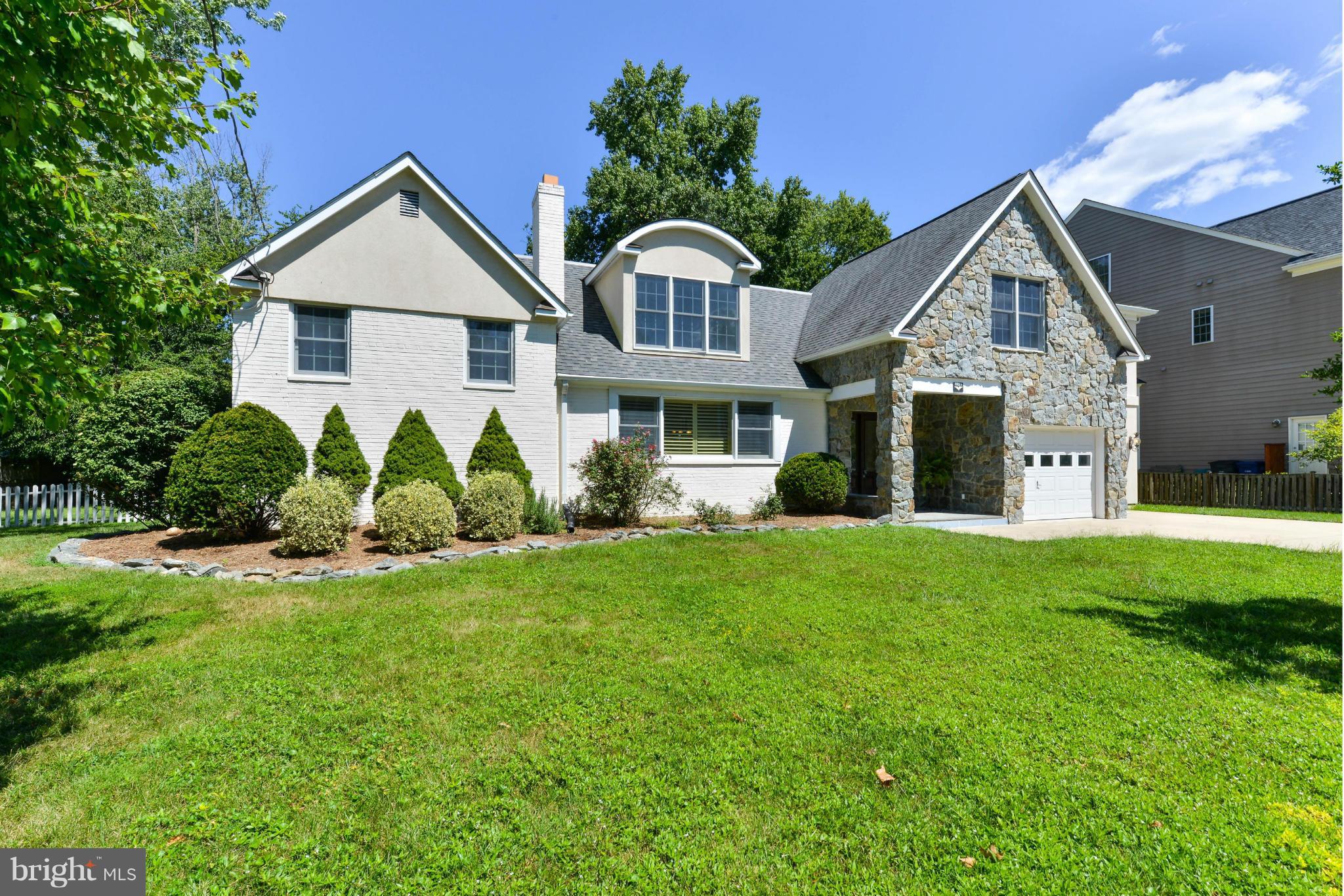 8029 Washington Road Alexandria, VA 22308 - Photo 1 of 27 Exterior (Front)