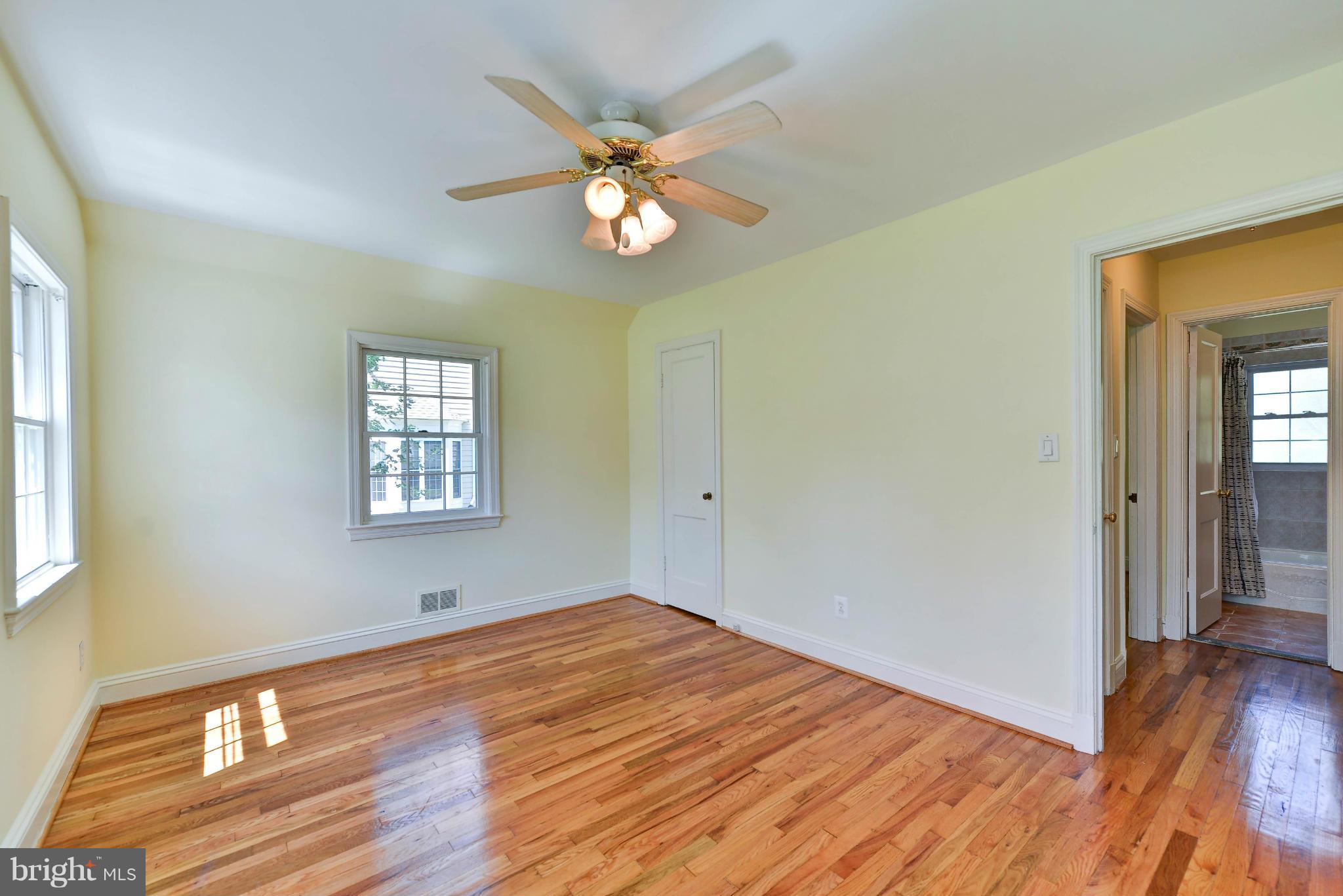 8029 Washington Road Alexandria, VA 22308 - Photo 22 of 27 Bedroom