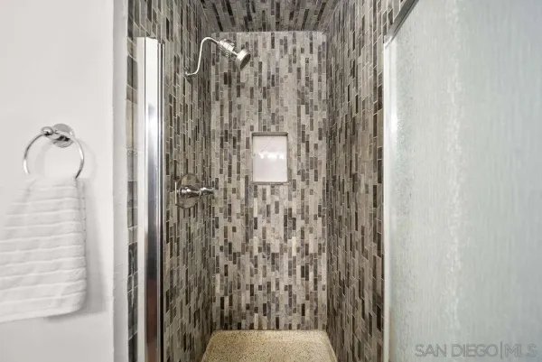 $499,000 | 1250 East Madison Avenue, Unit C, El Cajon, CA 92021