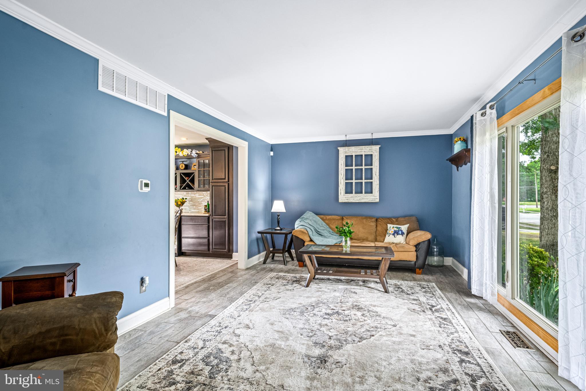 27 Villa Drive Berlin, NJ 08009 - Photo 8 of 45