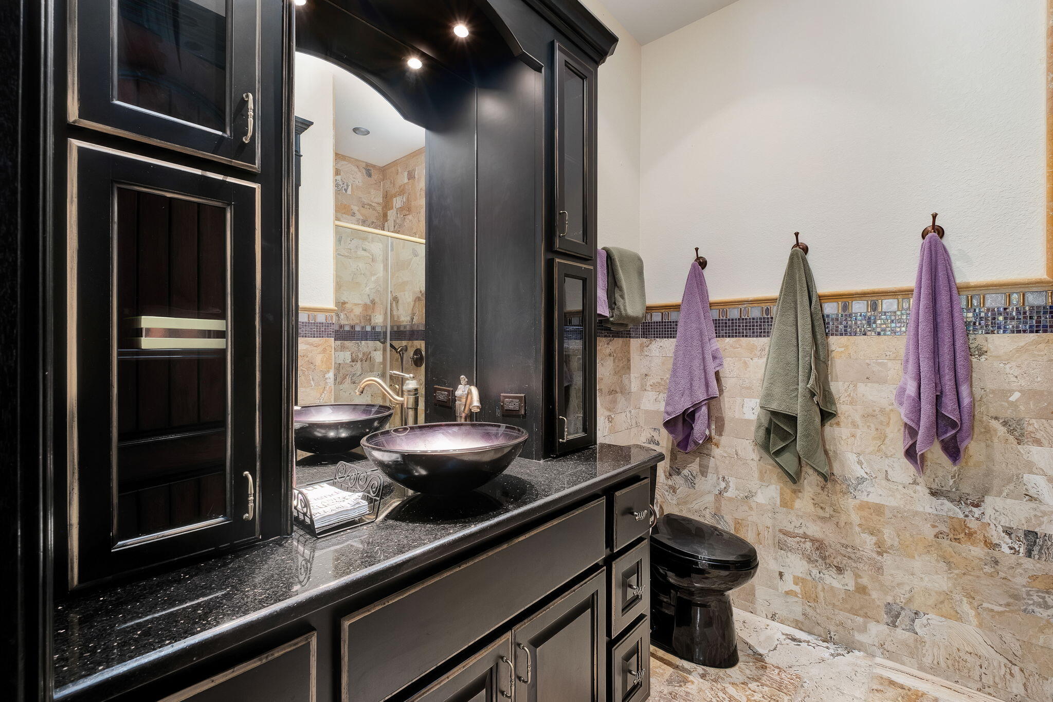 437 Admiral Court Destin, FL 32541 - Photo 73 of 100 a kitchen with sink and window