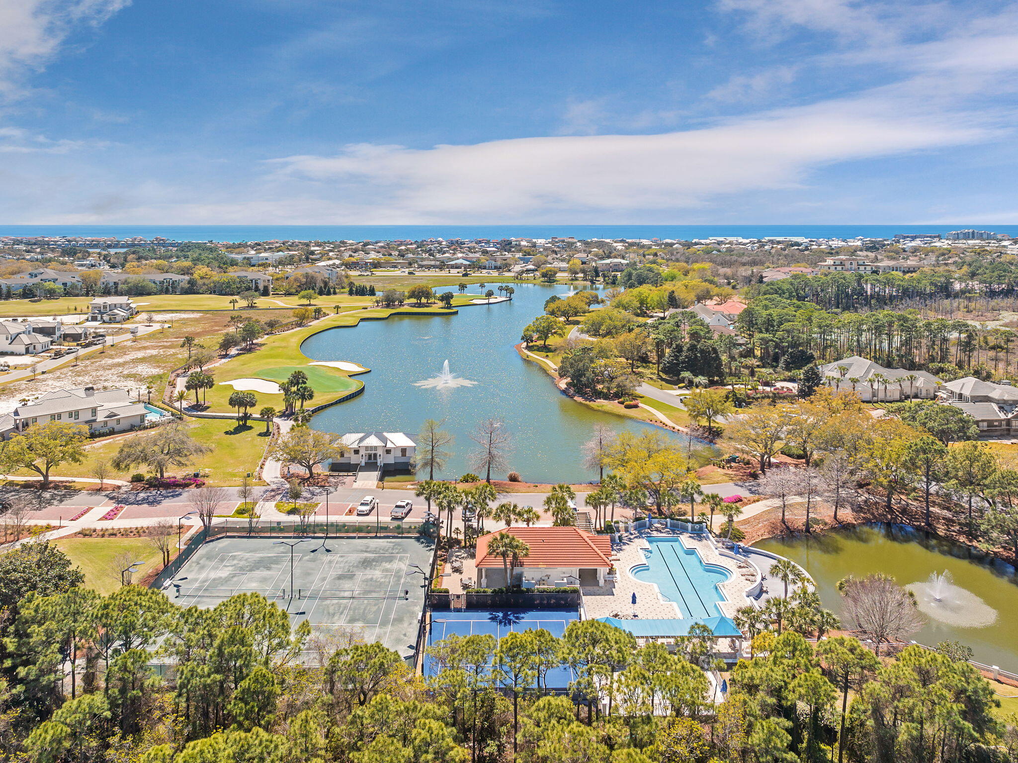 437 Admiral Court Destin, FL 32541 - Photo 83 of 100 Amenity Center