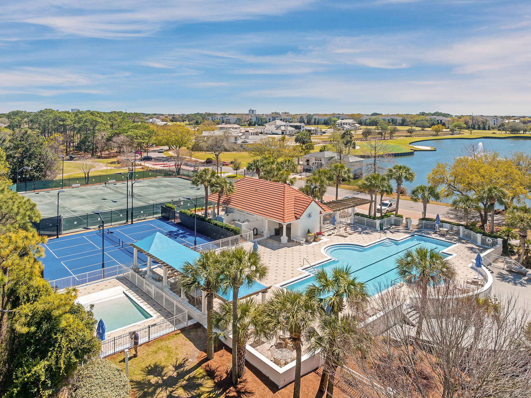 437 Admiral Court Destin, FL 32541 - Photo 84 of 100 Amenity Center