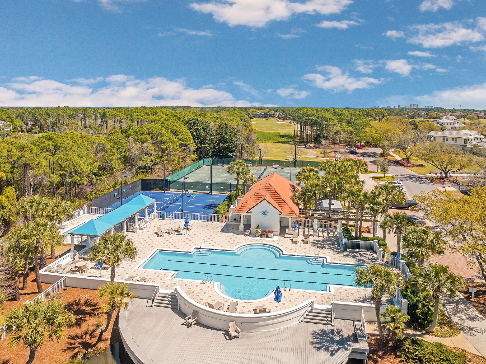 437 Admiral Court Destin, FL 32541 - Photo 85 of 100 Amenity Center