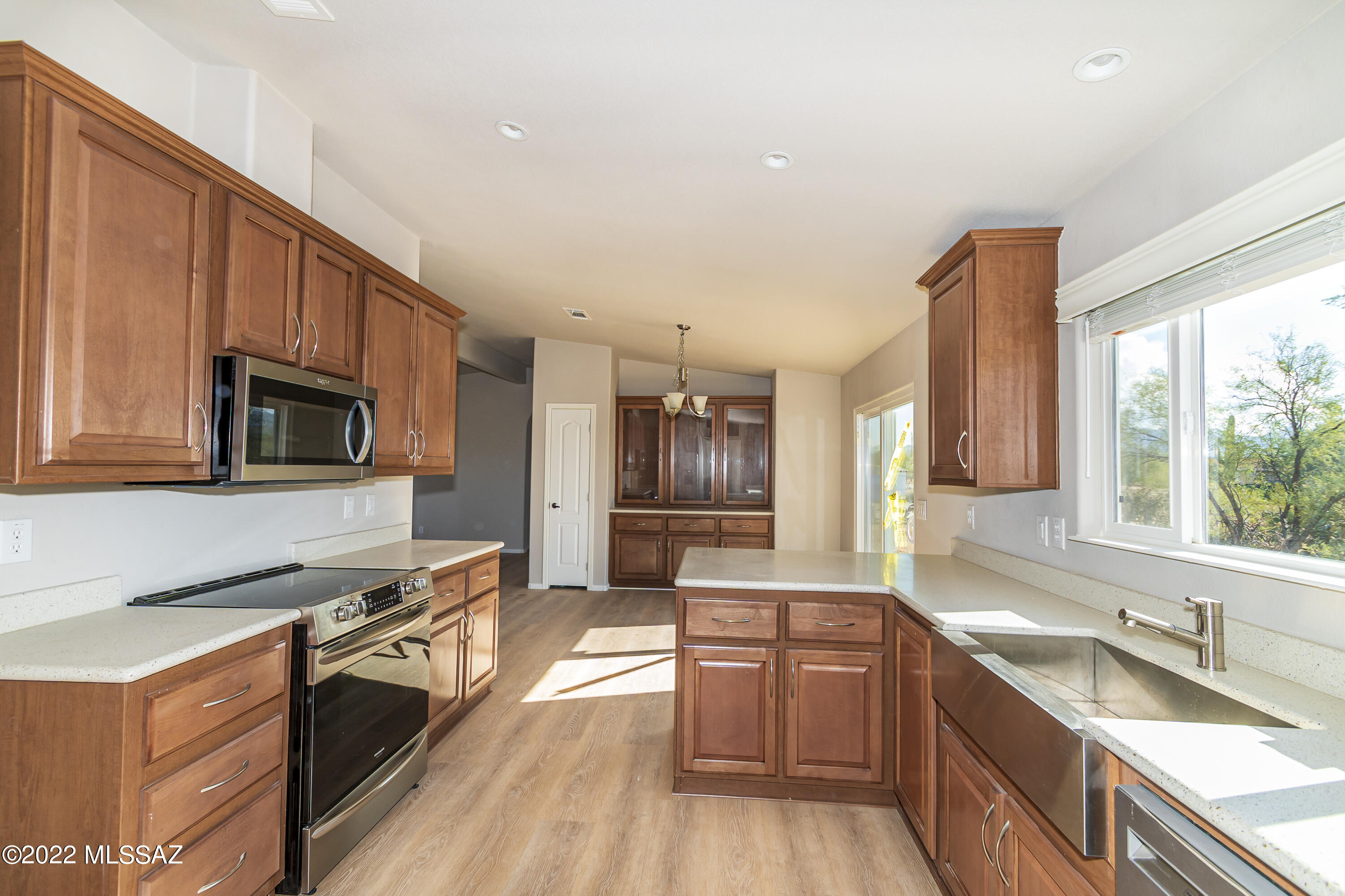13099 West Trail Dust Road Tucson, AZ 85743 - Photo 9 of 30 Gallery Image 9