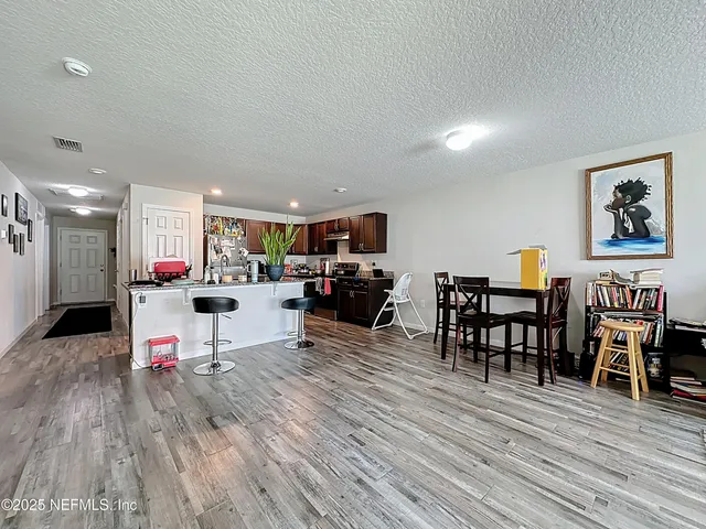 $475,900 | 3 Unique Court, Palm Coast, FL 32164