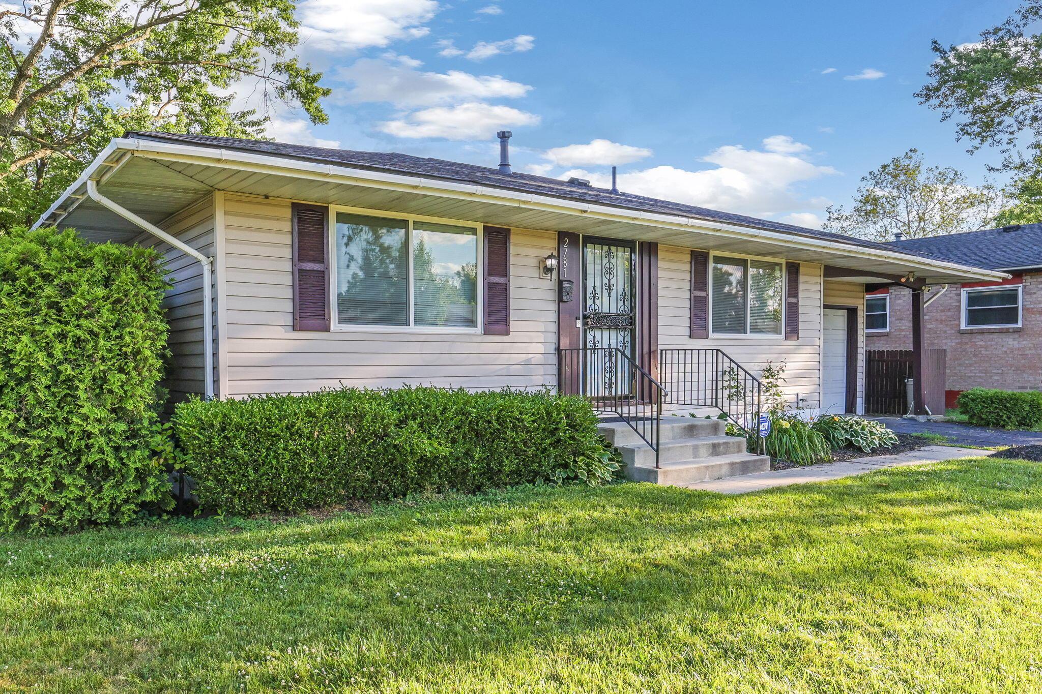 2781 Kenilworth Road Columbus, OH 43219 - Photo 2 of 35