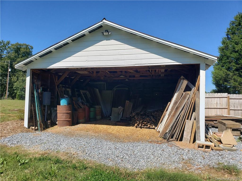6945 Lackey Road Vale, NC 28168 - Photo 11 of 45