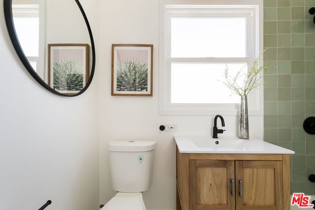 $599,000 | 5847 1/2 Ernest Avenue, Los Angeles, CA 90034