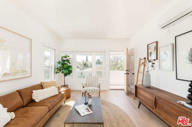 $599,000 | 5847 1/2 Ernest Avenue, Los Angeles, CA 90034