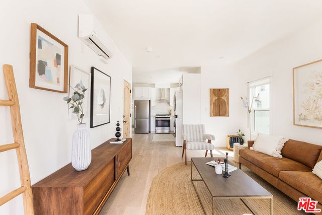 $599,000 | 5847 1/2 Ernest Avenue, Los Angeles, CA 90034