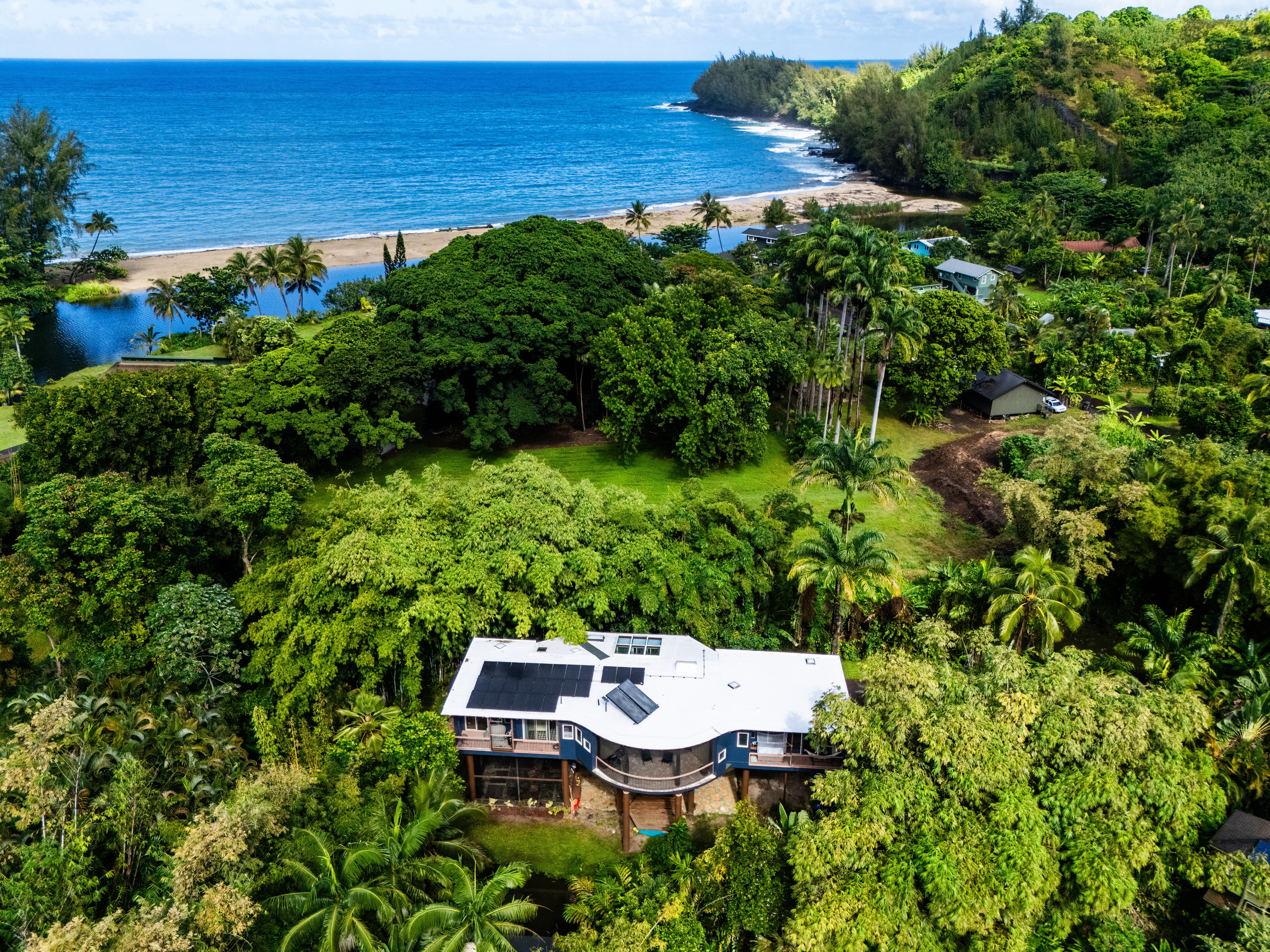 4558 A Ananalu Road Hanalei, HI 96714 - Photo 2 of 25