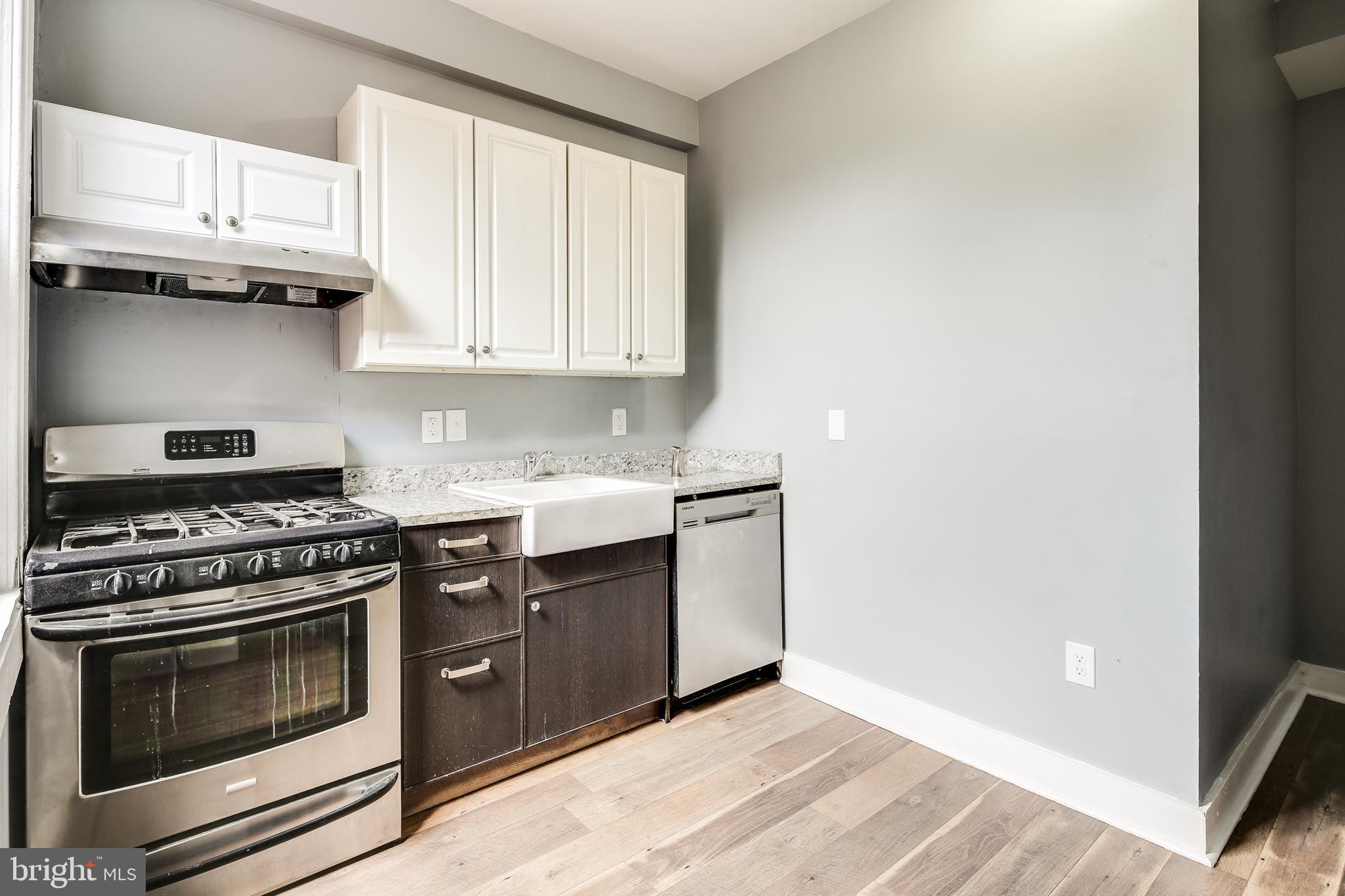 124 South Broadway Baltimore, MD 21231 - Photo 3 of 27