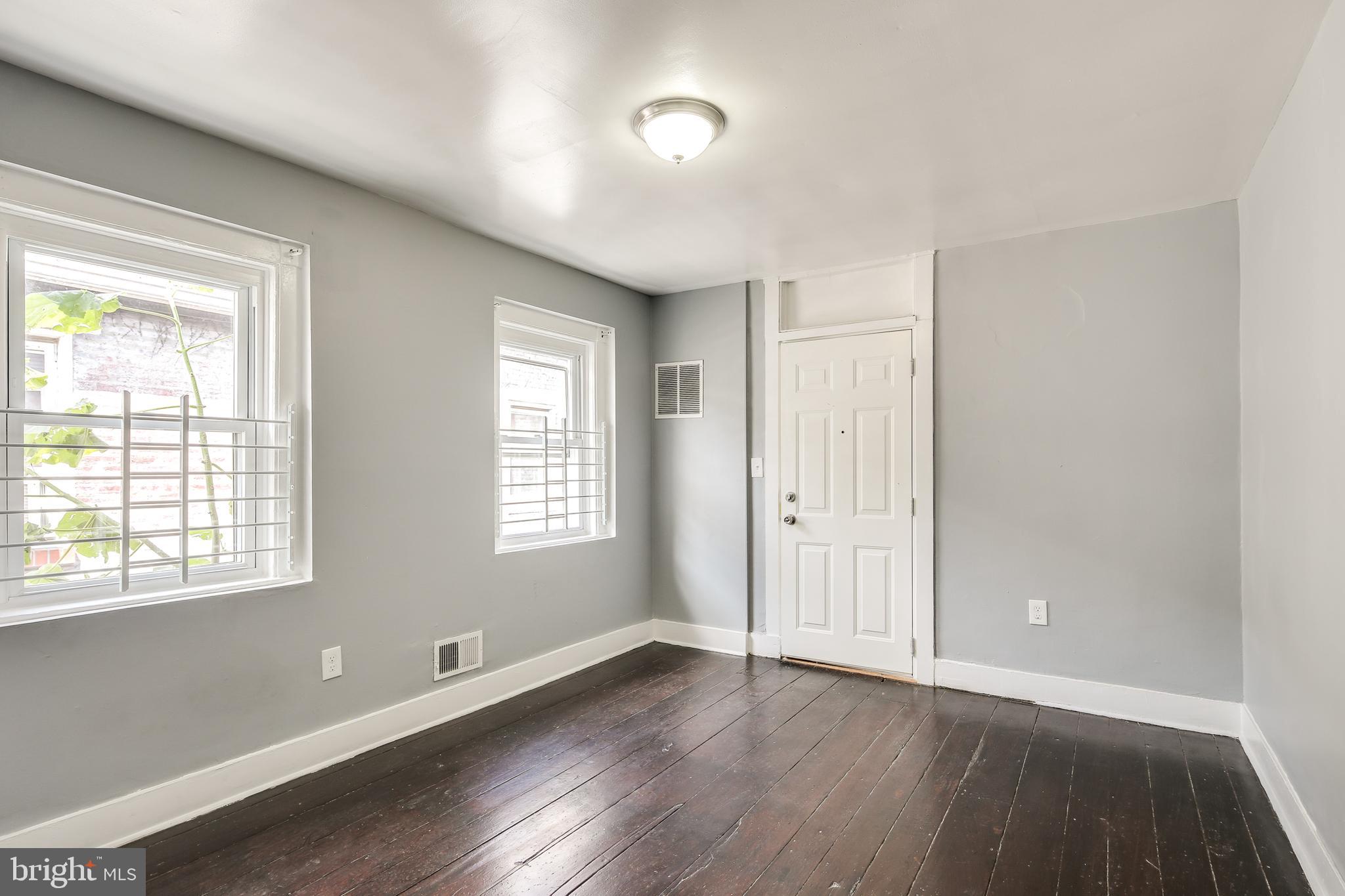 124 South Broadway Baltimore, MD 21231 - Photo 10 of 27