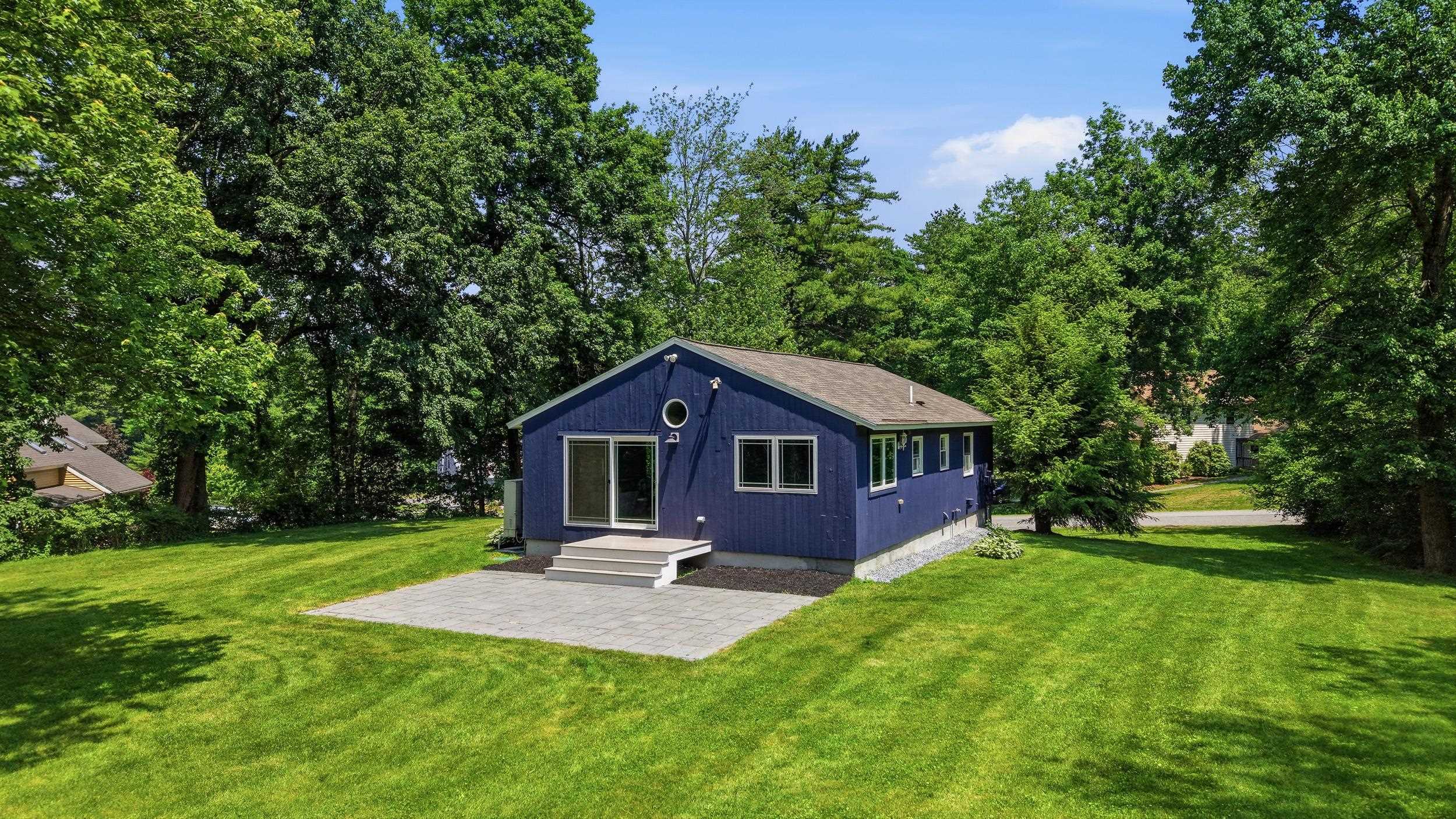 155 Lancaster Farm Road Salem, NH 03079 - Photo 1 of 55