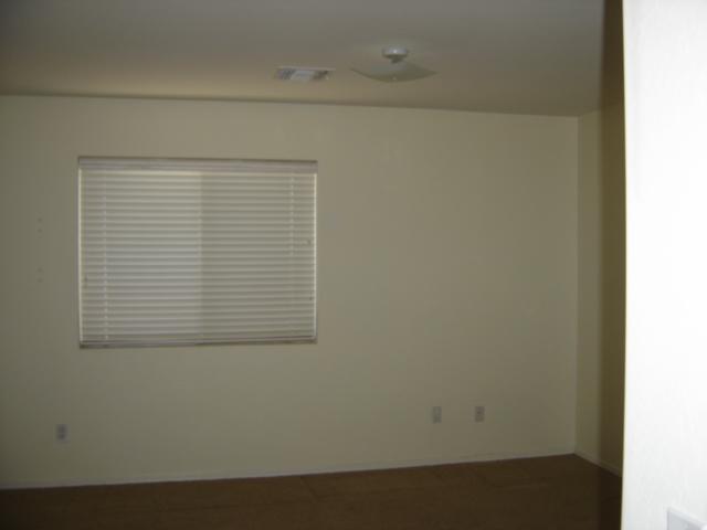 45040 Miramar Road Maricopa, AZ 85139 - Photo 5 of 9 Den