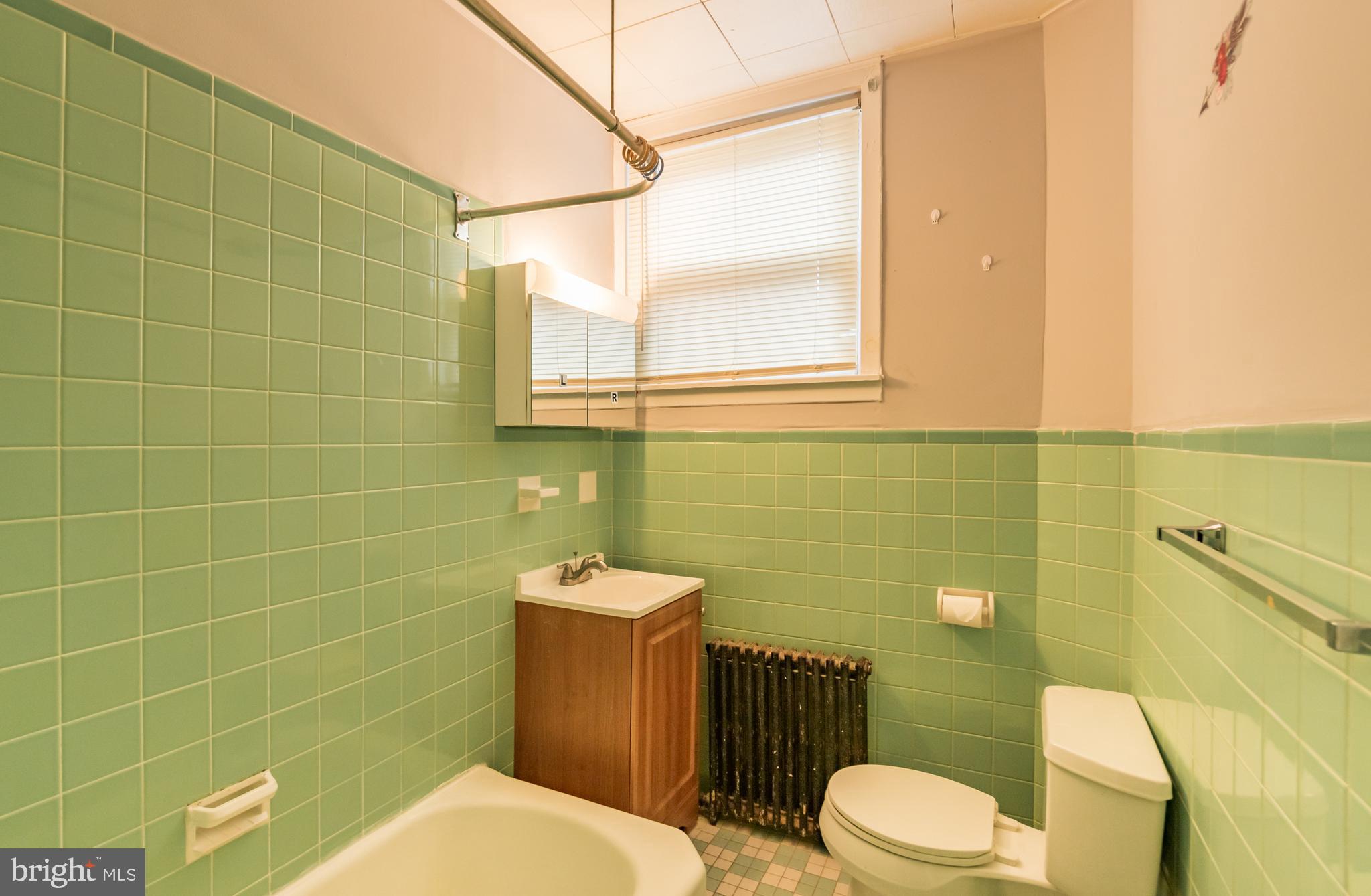 1931 South 21st Street, Unit 2 Philadelphia, PA 19145 - Photo 6 of 11