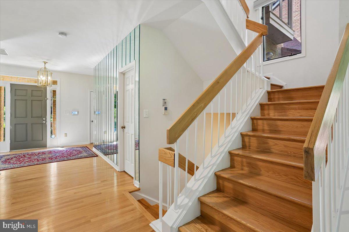 6113 Goldtree Way Bethesda, MD 20817 - Photo 33 of 75