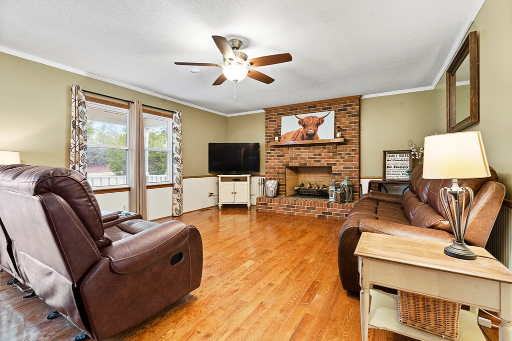 321 Old Calhoun Falls Road Abbeville, SC 29620 - Photo 4 of 21 Gallery Image 4