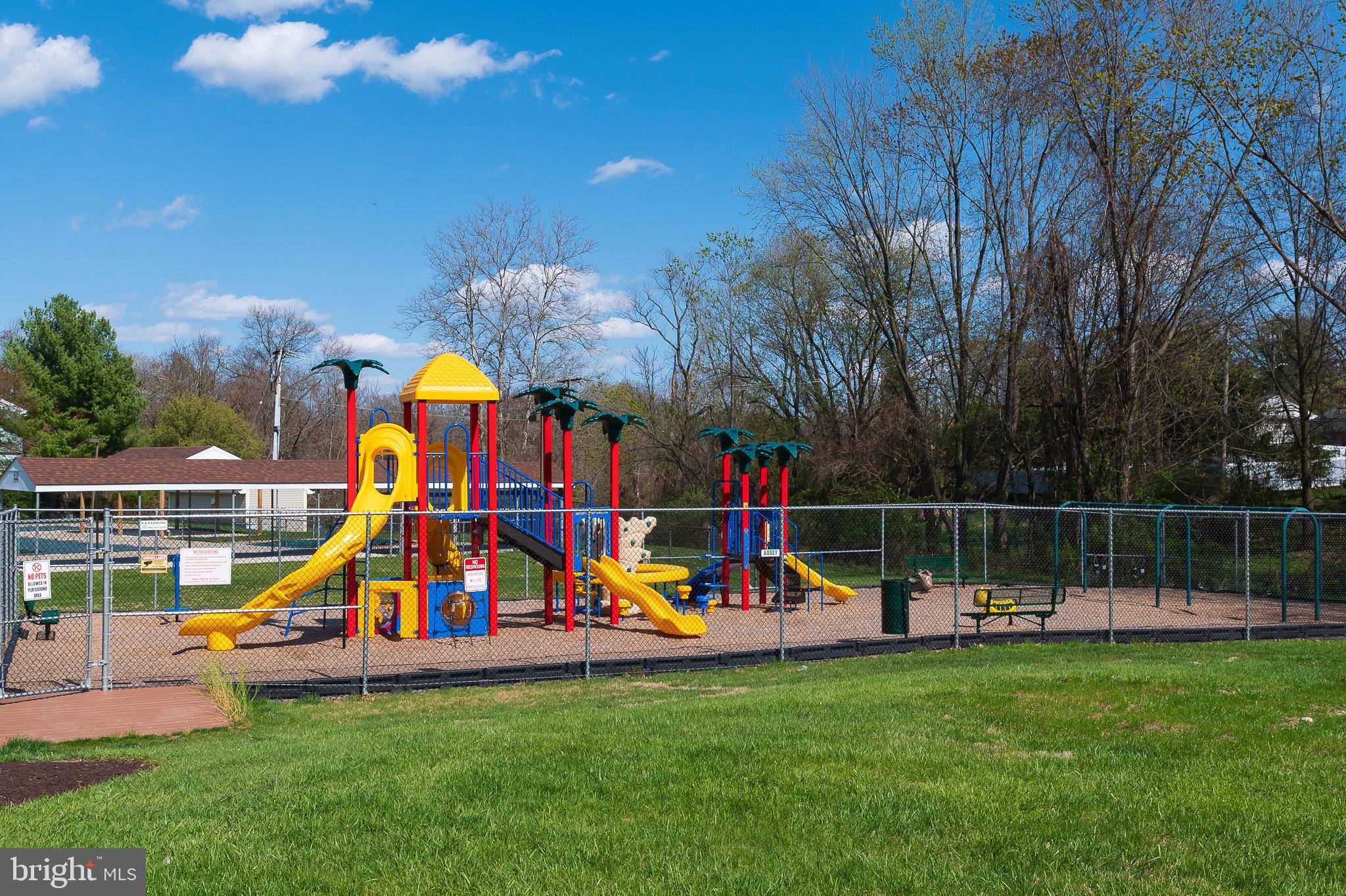 562 Kennington Road Reisterstown, MD 21136 - Photo 28 of 30 Community playground