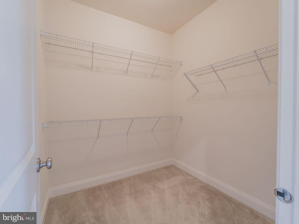 22595 Windsor Locks Square Ashburn, VA 20148 - Photo 45 of 56 a view of a small space