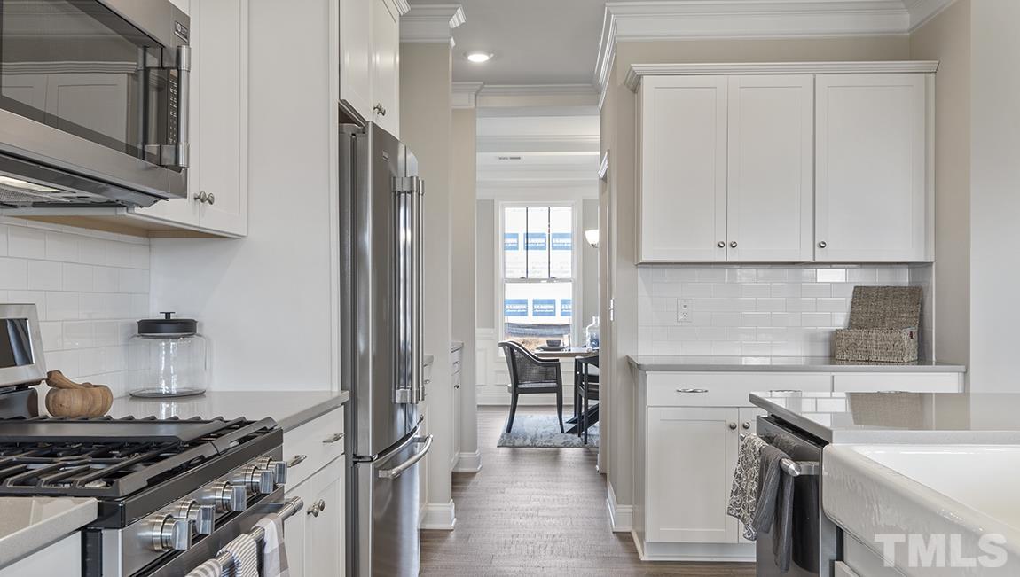 4209 Cross Timber Lane Raleigh, NC 27603 - Photo 9 of 34 Gallery Image 9