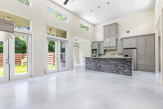 $350,000 | 538 Magnolia Point Drive, Huffman, TX 77336