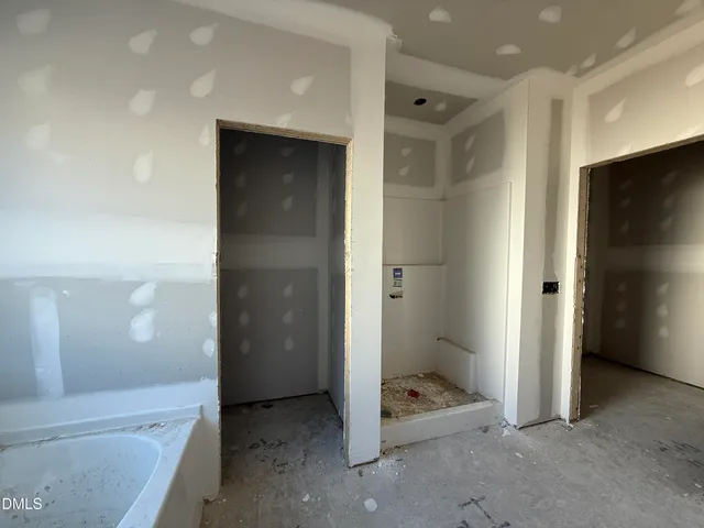 $379,950 | 201 Tuskeegee Drive, Smithfield, NC 27577