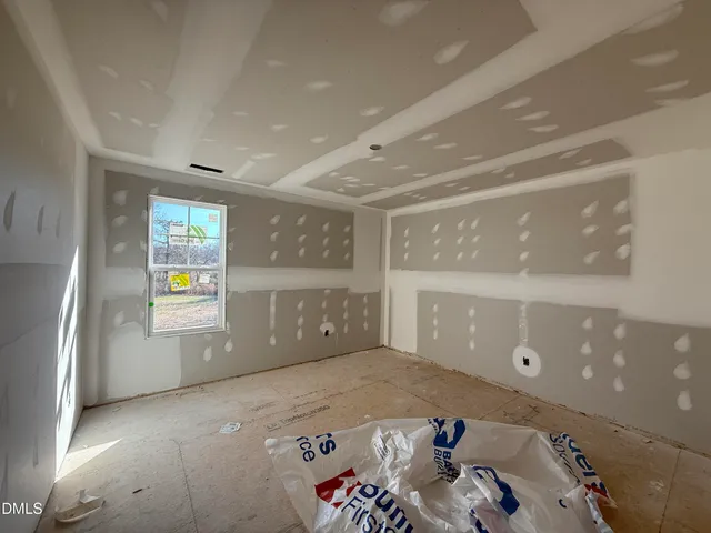 $379,950 | 201 Tuskeegee Drive, Smithfield, NC 27577