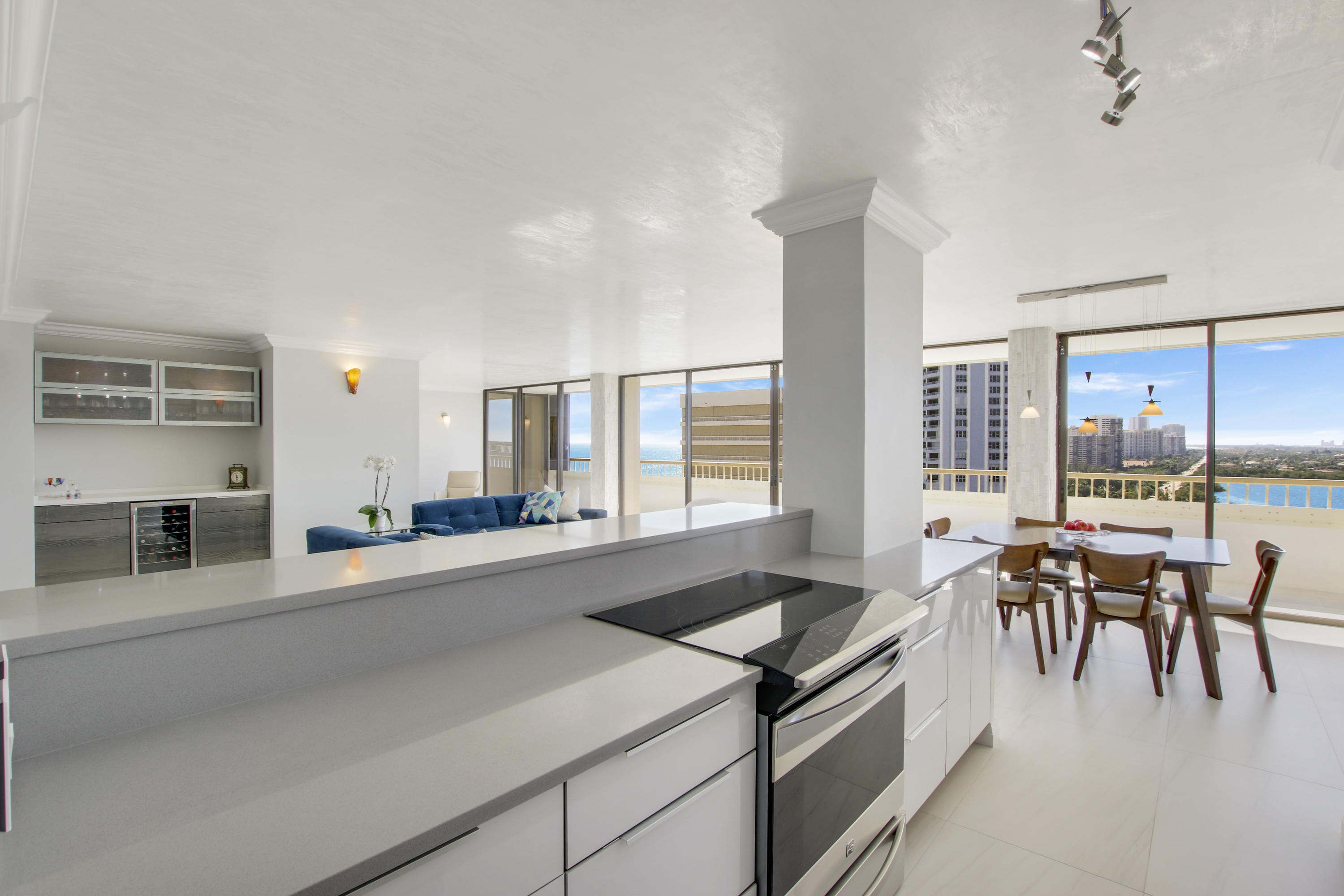 5280 North Ocean Drive, Unit 12F Riviera Beach, FL 33404 - Photo 13 of 49 Hosue 2-41