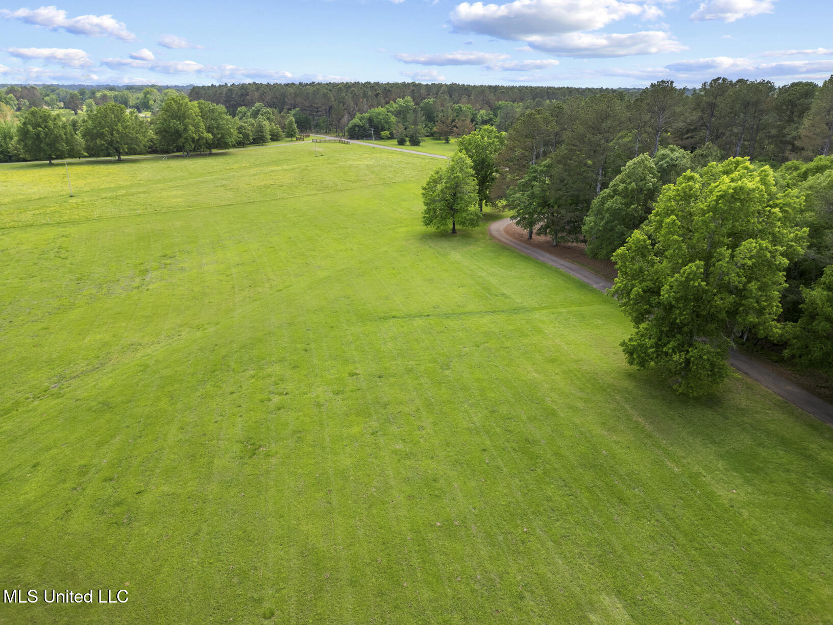 288 Morgan Road Canton, MS 39046 - Photo 6 of 66 288 Morgan Rd drone-2