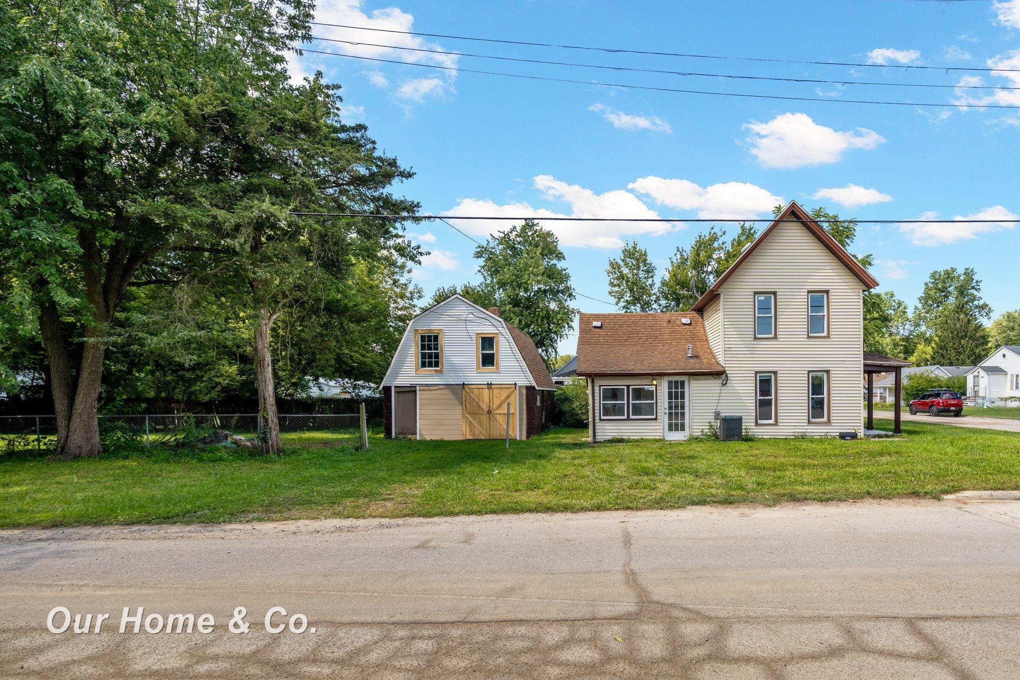 36505 Bismark Road New Boston, MI 48164 - Photo 3 of 26 Gallery Image 3