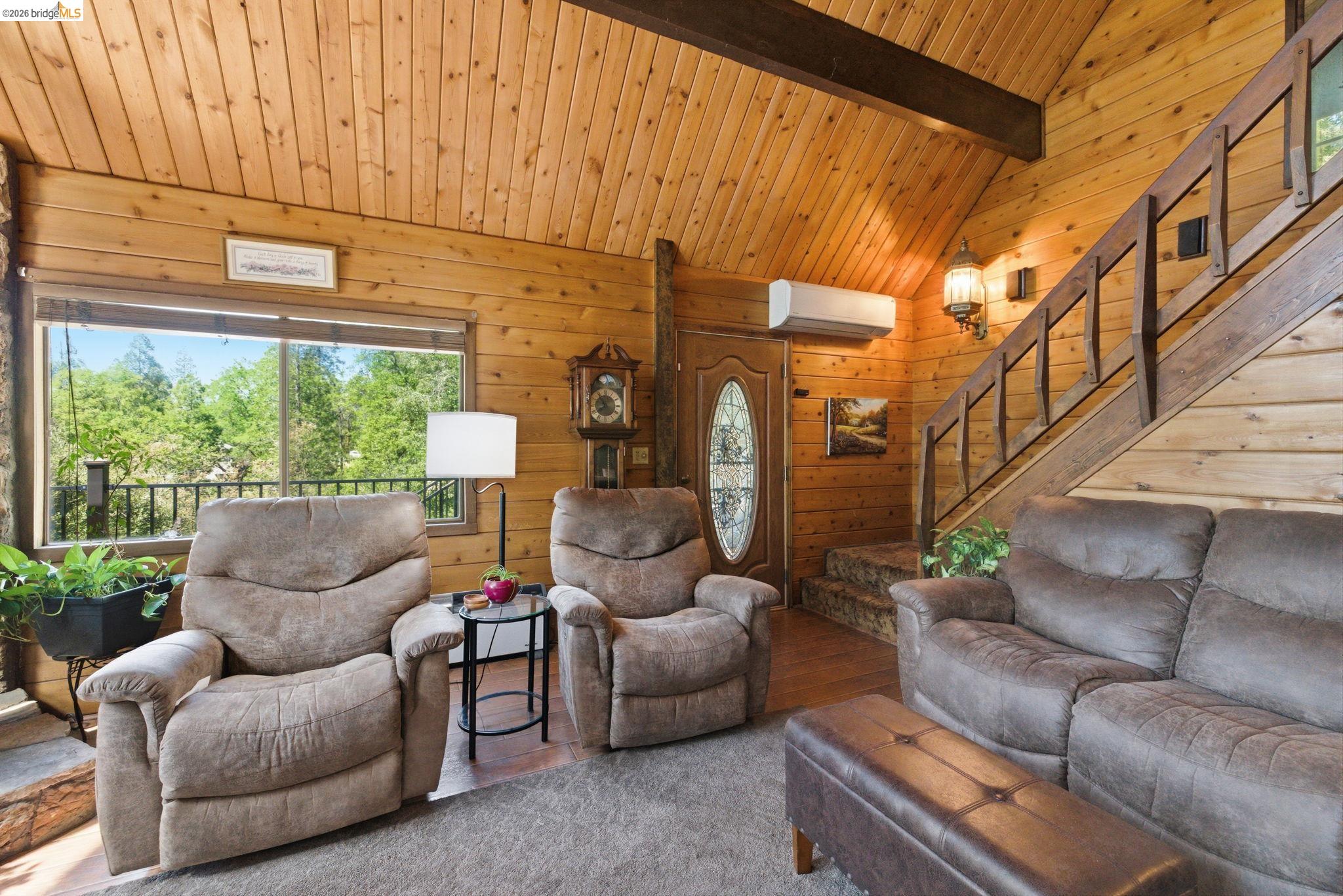 22555 South Fork Road Sonora, CA 95370 - Photo 15 of 35 a outdoor living space with patio furniture and a potted plant