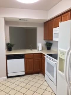 159 Stillwater Circle Jupiter, FL 33458 - Photo 6 of 27 Quartz countertops