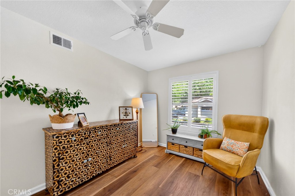 2731 Erringer Road, Unit 71 Simi Valley, CA 93065 - Photo 14 of 33