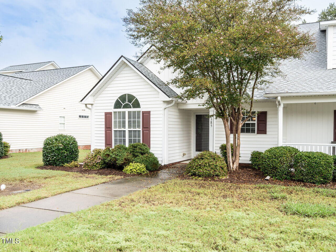 585 Pinecroft Drive Clayton, NC 27520 - Photo 25 of 26 a view of a house with backyard and garden