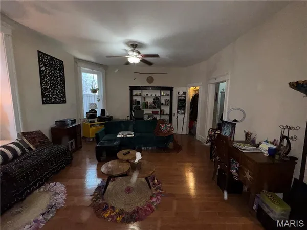 $329,000 | 2843 Accomac Street, St. Louis, MO 63104