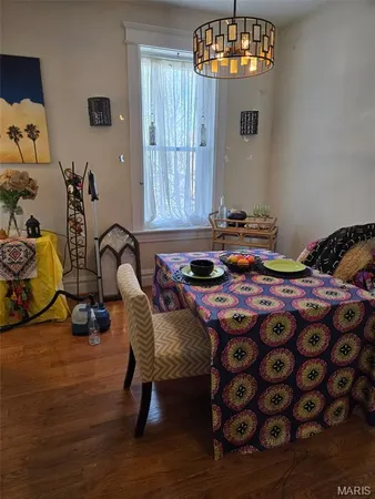 $329,000 | 2843 Accomac Street, St. Louis, MO 63104