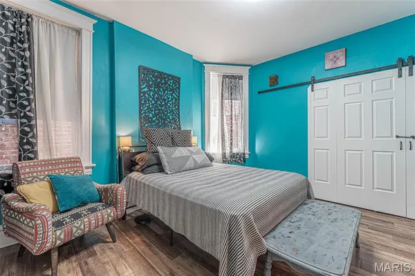 $329,000 | 2843 Accomac Street, St. Louis, MO 63104