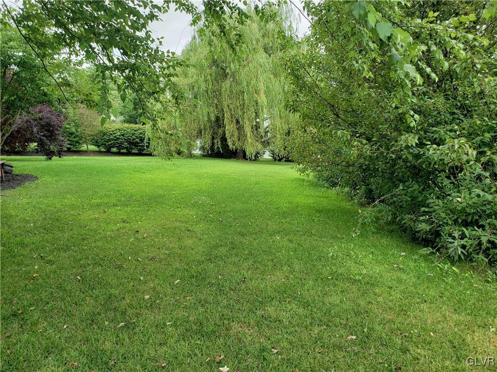 8622 Pathfinder Road Breinigsville, PA 18031 - Photo 12 of 45 Gallery Image 12