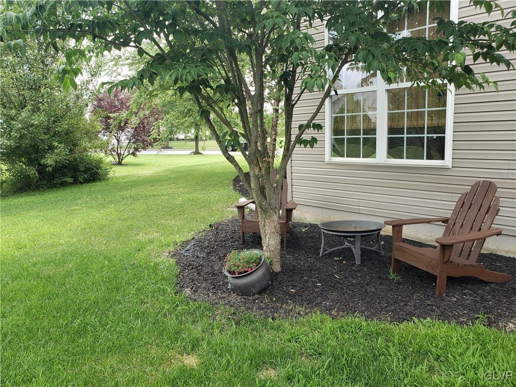 8622 Pathfinder Road Breinigsville, PA 18031 - Photo 5 of 45 Gallery Image 5