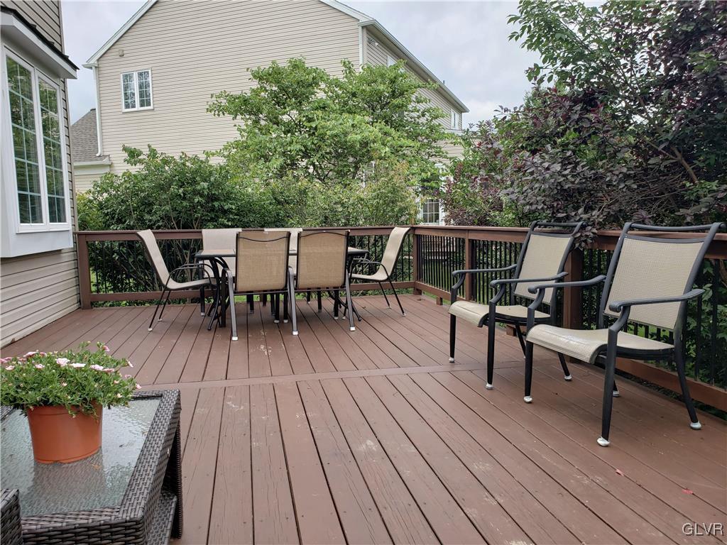 8622 Pathfinder Road Breinigsville, PA 18031 - Photo 7 of 45 Gallery Image 7